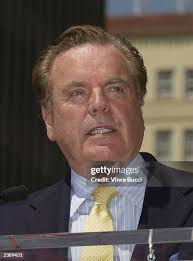 29 Photos & High Res Pictures