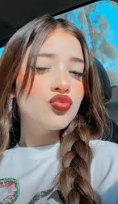 Meredith Orozco (meredithfan1deavyan)