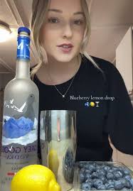 Refreshing Blueberry Lemon Drop Cocktail Recipe
