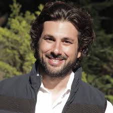 المرشح للمقعد السنّي في طرابلس سامر كبارة لـ"شبكة أخبار الشرق الأوسط":  معركتنا هي معركة الإنسان في طرابلس لمعالجة التلوث البيئي الحاصل وحماية أمنه  الغذائي وتأهيل البنى التحتية، فطرابلس أصبحت أكثر المدن تلوثاً