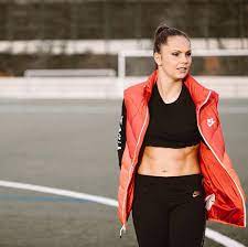 Is she married or dating a new boyfriend? 84 5 M Gostos 619 Comentarios Lieke Martens Liekemartens No Instagram Bomber Jacket Fashion Women
