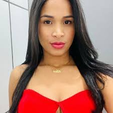 Ellen Freitas (@ellen.freitas_) • Threads, Say more