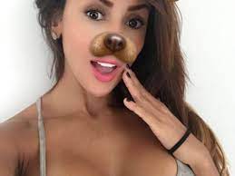 El jugador ha sido fuertemente criticado en redes sociales, pues solo apenas en marzo pasado confirmó su separación con maría teresa matus, con quien llevaba cuatro años de matrimonio y sostenía una relación desde el 2008. Sonia Isaza Esta De Cumple Y Lo Festejamos Con Sus Mejores Primeros Planos Mui Vida Sana