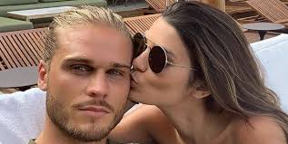 The show is based on the british show dancing with the stars. Opk1wrjz8jjmym