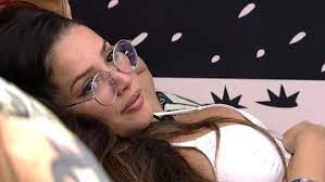 Quando gil cometia erros as pessoas do contra a juliette justificavam. Estou Com Medo De Estar Cega Desabafa Juliette Com Oculos Sobre Jogo No Bbb21