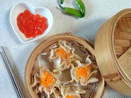 Isiannya pun bisa disesuaikan dengan kesukaan, baik itu berisi sayuran atau berbagai jenis daging. Resep Dimsum Ayam Udang Ala Rumahan Yuk Dicoba Okezone Lifestyle