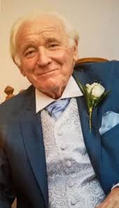 Derrick Naylor, founder of Naylors Equestrian, dies aged 92