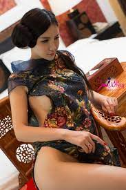 Maybe you would like to learn more about one of these? Gu Xin Yi Qipao
