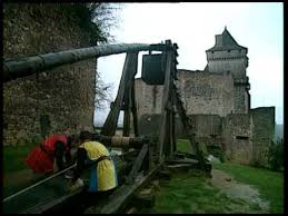 Les Chateaux Forts Cps Chateau Moyen Age Chateau Chateau Fort