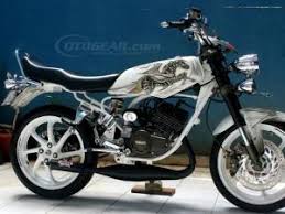 Dengan modal akselerasi yang sangat responsif sekaligus juga top speed. Modifikasi Rx King Style Si Kuda Putih Abeng Blog