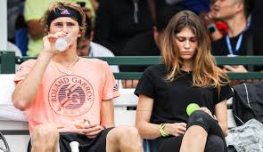 The other nominees this year were joshua cheptegei, armand duplantis, lewis. Ex Freundin Olga Sharypova Erneuert Vorwurfe Gegen Alexander Zverev Er Schlug Mir Ins Gesicht