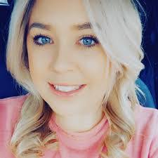 Nikki Cason's Instagram, Twitter & Facebook