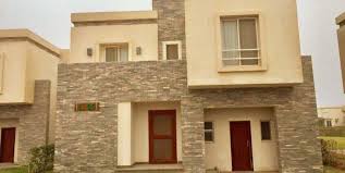 فيلا للبيع صف اول امواج الساحل الشمالي علي البحر مباشرة مرحلة أولي أرض ٦١٥م مبان ٢٦٠م٢ ٤ غرف نوم منهم ٢ ماستر ٤ Tv ٤ حمام بكابي Villa Home Decor Outdoor