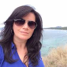 Ce soir, retrouvez Helena Noguerra aux côtés de Lou Doillon dans "Lou et  Moi" à 19h sur #RTL2 ❤️