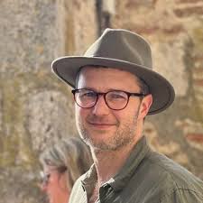 Henry-James Meiring (@Freudzter)