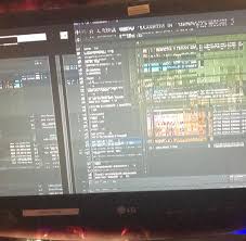 Invoking the feeling of chaos. My Screen Got Zalgo Text Generator D Softwaregore