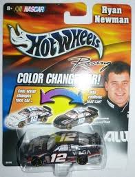 That is a 2004 dodge intrepid nascar stock car, not a stratus. Upc 781317510634 2003 Ryan Newman 12 Sony Dvd Alltel Dodge Intrepid Color Changer Car Hotwheels 1 64 Scale Diecast Cold Temperature To Warm Temperature Changes Color Barcode Index