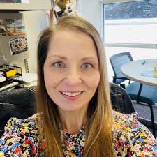 April Imperio (@AprilLImperio)