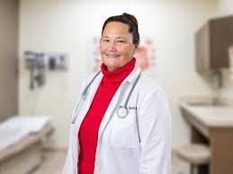 Dr. Julia Warren-Ulanch, MD, Pediatric Endocrinology