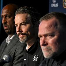 Nuggets GM had it coming, but Michael Malone deserved better