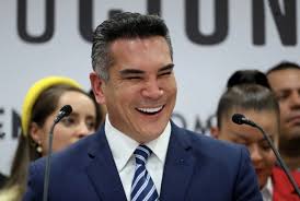 😬 ¡Tssss! 'Alito' se burla de Morena por negar a 'Chema' Tapia, exdirector  del Fonden de Peña Nieto https://short.do/Bf9s1C