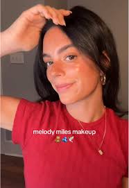 Melody Sem Maquiagem