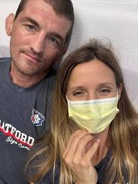 Ben Askren via X: "Guys find yourself a good woman, treat her with dignity  and respect and she will stand by your side through thick and thin. Getting  through my current health