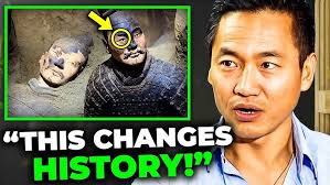 Gong Xinan went to receive the goods, and Hetian jade was hidden in the  mahogany box