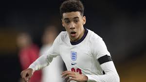 Emiya (alter) can boost his defense by an impressive 50% with an additional 500 flat damage reduction. Jamal Musiala Vom Fc Bayern Muss Sich Zwischen Deutschland Und England Entscheiden Eurosport