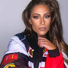 Alex Kraemer's Instagram, Twitter & Facebook