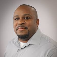 Alan Mandal's Instagram, Twitter & Facebook