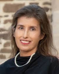 Dana Bonham's Instagram, Twitter & Facebook