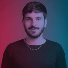 Alejo Sulleiro: “Creo que la ficción tendría que apostar más por su  carácter fabuloso”