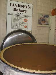 Giant Pumpkin Pie At Lindsey S Bakery Circleville Pumpkin Show Pumpkin Show Circleville Pumpkin Show Circleville