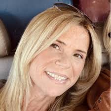 I speak for the team at Store 56 when I say that Rexie is an incredible  leader! She is joyful, patient, collaborative, and a mentor to the  associates. She is a beautiful