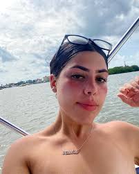 A (@alisha.gomez) • Instagram photos and videos