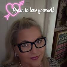 Spending the end of Christmas Eve having dad read to baby Brock “The Night  Before Christmas” 🫶🏻 Goodnight everyone! Hope Santa comes to see you!