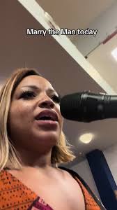 Marisa Wallace Marry The Man