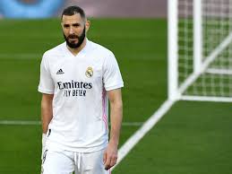 Karim benzema atteint les 250 buts sous le maillot du real madrid. Champions League News Real Madrid Reist Ohne Benzema Nach Bergamo