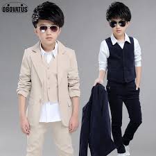 I normally don't post the kid fashion because it's not my thing, but i absolutely adore this one, i think this is so cute. Boys Formal England Style Wedding Coat Vest Pants 3pcs Suit Boys Party Wear Kids Party Wear Boys Dress