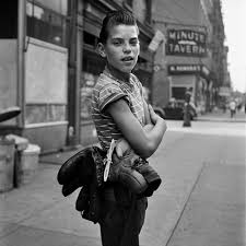20th Century Famous Black And White Photographers Found At Auction The Unseen Photographs Of A Legend That Never Was Vivian Maier Street Photographer Vivian Maier Street Photographers