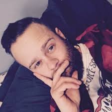 Chris Malay (@chris__malay)