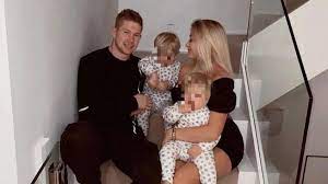 Negotiates without an agent de. Got Beautiful Wife Kevin De Bruyne Initially Just A Fad Send Dm On Twitter