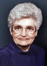 In high school, Una was very popular and active with many organizations.  She was Drum Majorette in 1944 and 1945. She was elected Football Queen her  Senior year and was a member