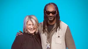 The martha alum noted that dogg enjoys it when he does it, adding that the grass is a nice combination. dogg and stewart's unlikely, yet endearing, friendship has captivated fans for years. Inside Martha Stewart And Snoop Dogg S Unlikely Friendship First We Feast