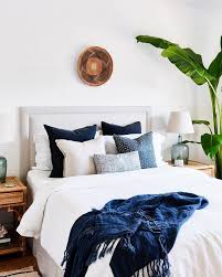Modern Black White And Blue Bedroom Traditional Meets Modern Bedroom Design With Modern Neutral Bedding Modern Neutral Bedroom Design And Chande Simple Bedroom Design Blue Bedroom Bedroom Design