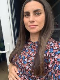 Carly Kearney's Instagram, Twitter & Facebook