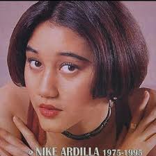 Brownis hari ini amel mirip nike ardilla akhirnya di undang di acara brownis. Tak Sengaja Jepret Kamera Fotografer Taufik Akbar Terkejut Sosok Nike Ardilla Muncul Di Kawasan Sudirman Viral Di Sosmed Semua Halaman Grid Fame