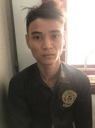 Thách nhau trên facebook, chém chết người ngoài đời