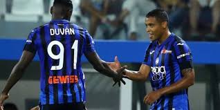 Lisandro alzugaray sacó un remate de zurda y el portero de liverpool lo atajó, pero dejó un rebote que fue aprovechado al máximo por. Champions League Hoy Video Gol Luis Muriel Midtjyllan Vs Atalanta Champions League Futbolred